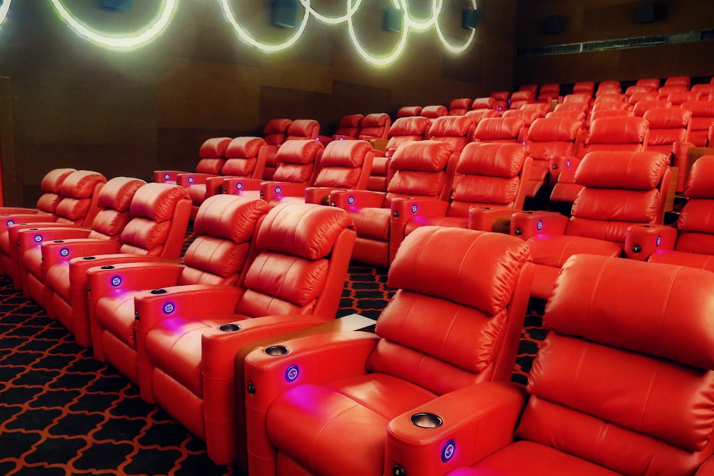 US Cinemas tweet media