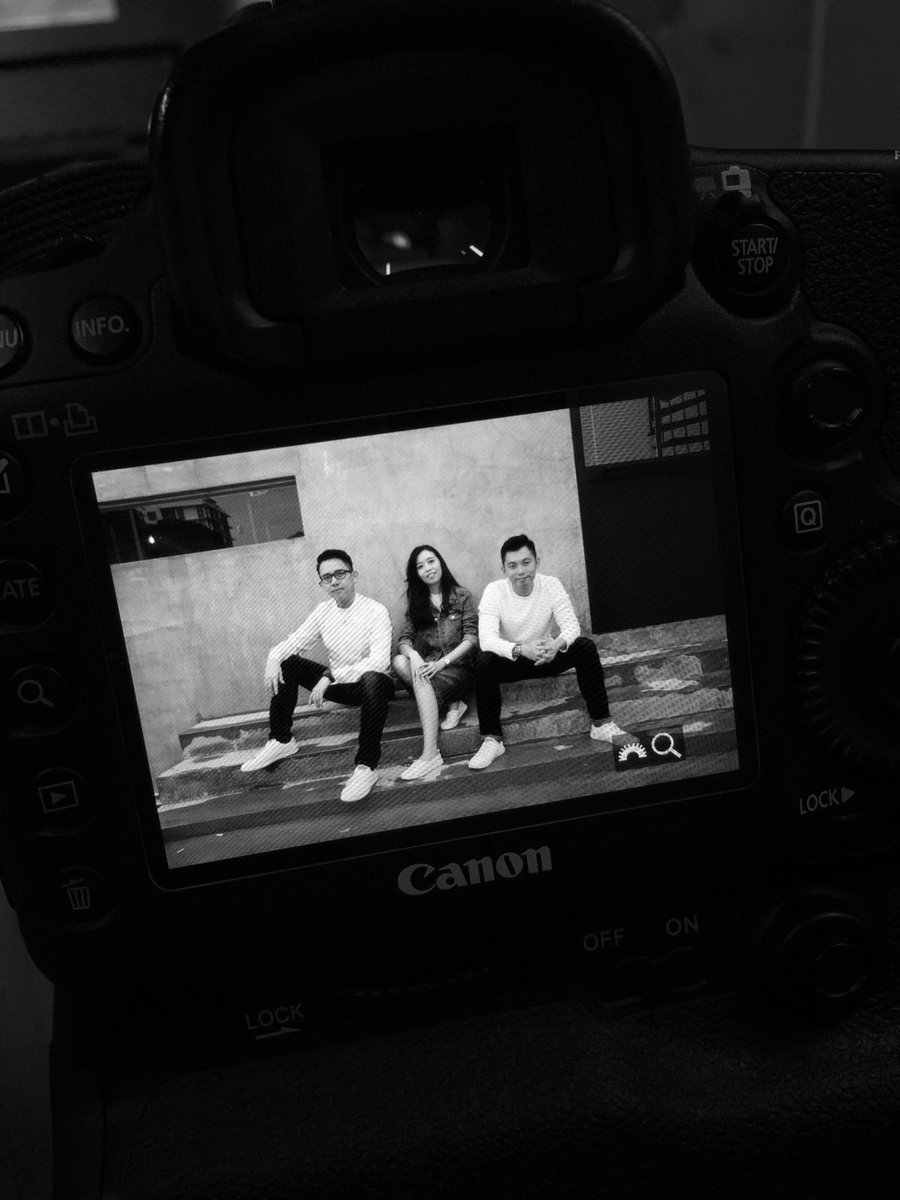 0932Design's tweet image. Behind the scene of 0932 Corporate shoot 2016. Many thanks to Tacman Photography &amp;amp; Black Pixion Studio #0932travel