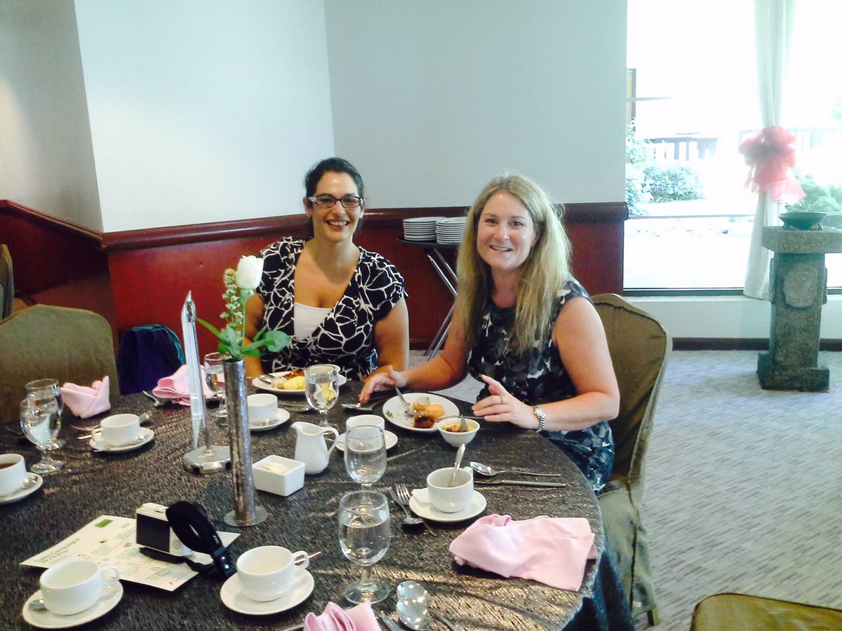 Enjoying some networking time at the #ContactCenterWorld  in Malaysia <a href="/fi_leighnz/">Fiona Lucas</a> <a href="/Concentrix/">Concentrix</a>