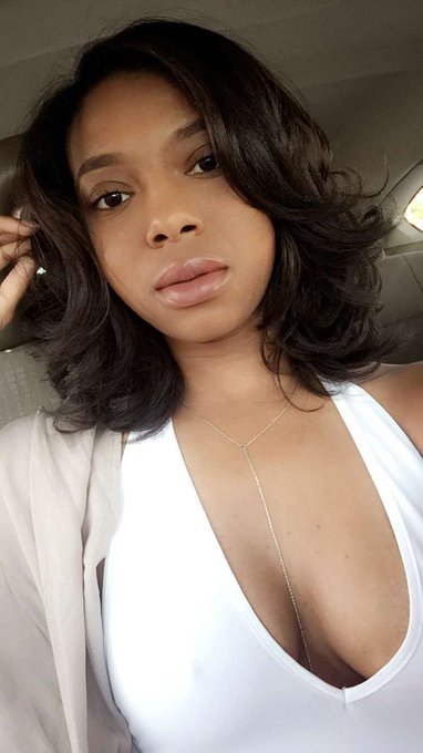 Watch Crump's leaked NSFW photo on TwXstars