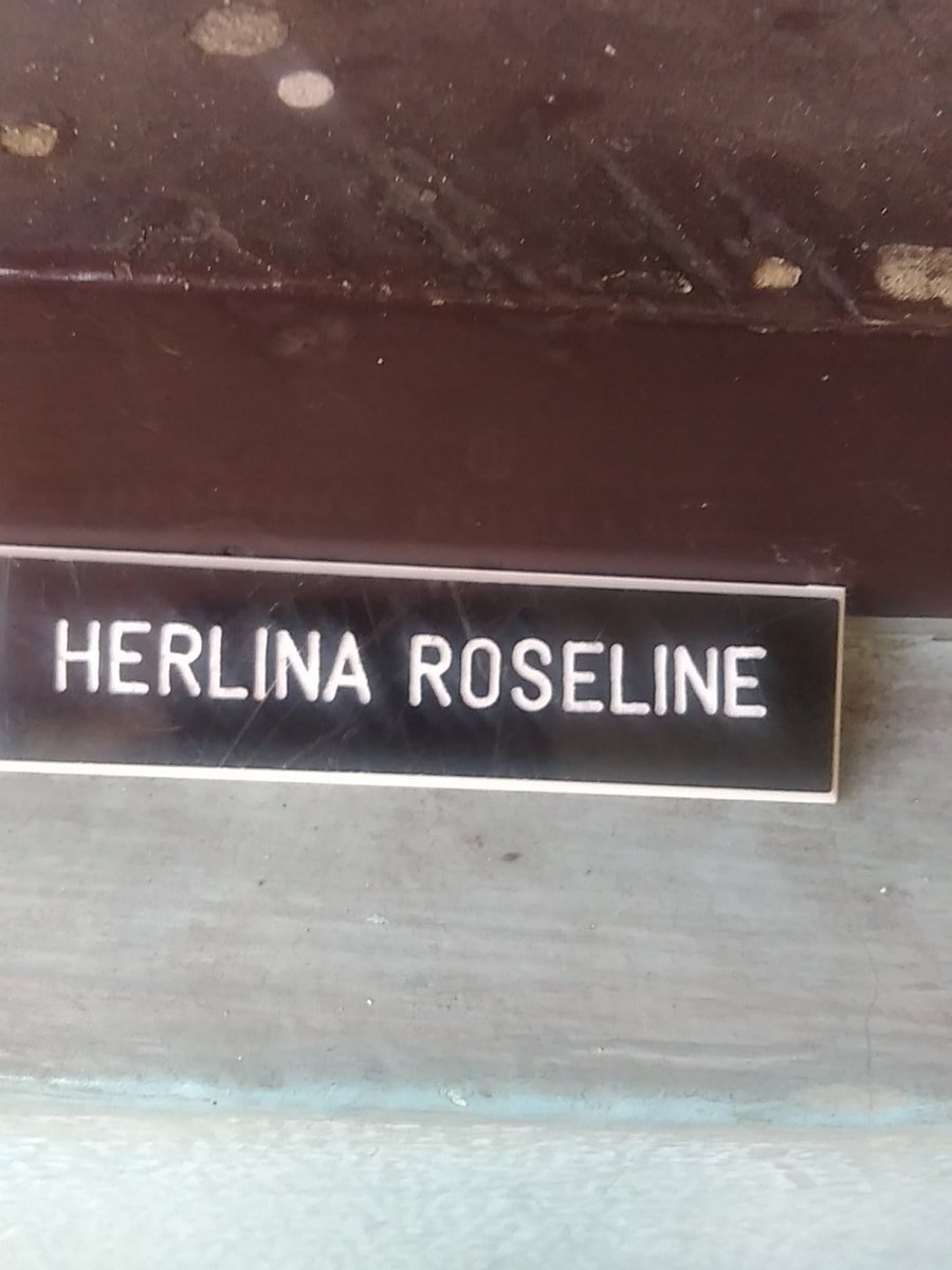 Ini punya mba <a href="/nengseline/">Herlina Roseline | Support 🔴</a>. Ada di copy Elba