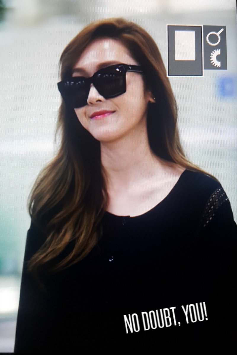 [PIC][19-05-2016]Jessica trở về Hàn Quốc vào trưa nay CizWtcEVAAApICg