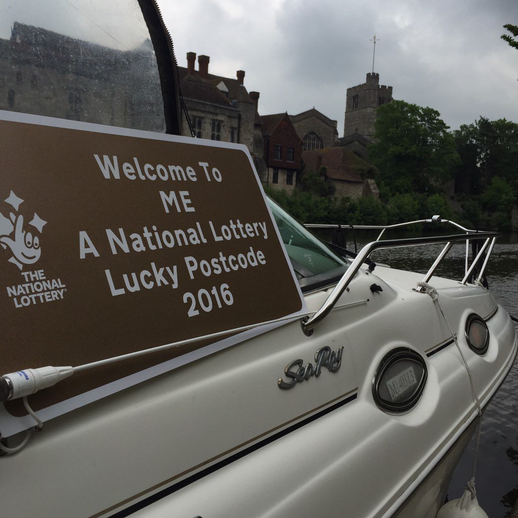 BoncePR's tweet photo. #Medway officially a @TNLUK lucky postcode, time to celebrate aboard ME winners private yacht #LuckOnYourDoorstep https://t.co/5dqzg1FbJy