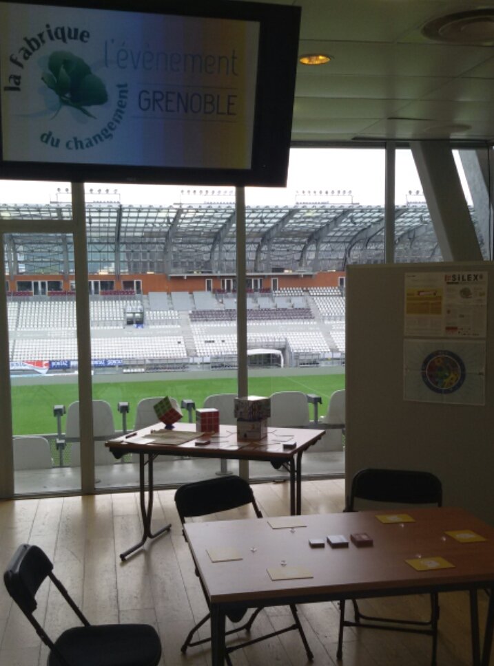 mtsln_'s tweet photo. Une journée pour faire autrement! @lafabgrenoble @Opopoi_  Venez nous rencontrer... et jouer! #Techit https://t.co/H83gjFoomF
