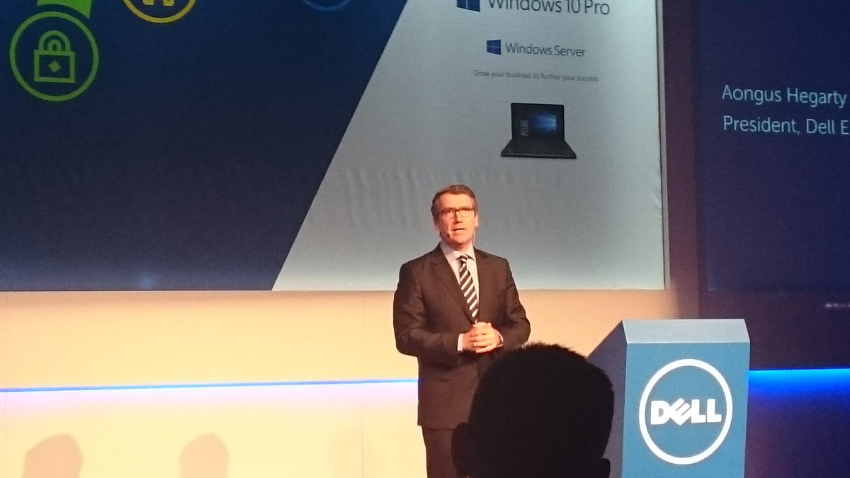 TivadarDatDell's tweet photo. @AongusatDell Keynote speech at #FRT2016 Budapest https://t.co/Dy0fO1F0MD