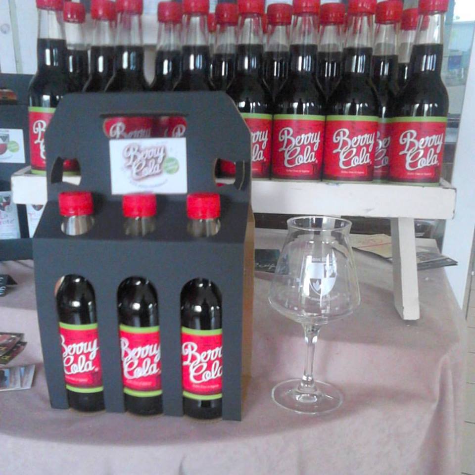 bierebellon's tweet photo. #BerryCola #BerryProvince #bellon https://t.co/GOnm6Zh1bS