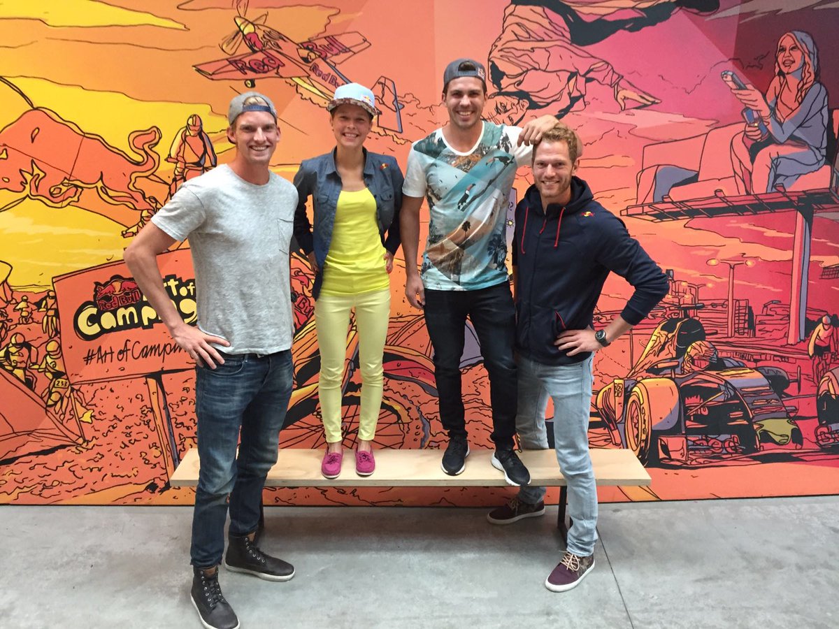redbullNED's tweet image. Aim high! Robert, Rachel, Twan en Alexander kwamen langs voor belangrijkste moment van hun carrière! #BMX #triatleet