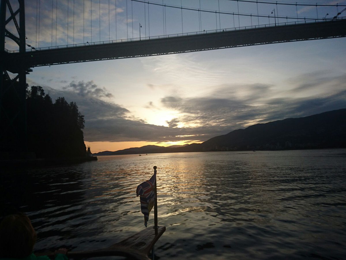 TheICLR's tweet photo. We hope everyone enjoyed the @CALLACBD Closing reception yesterday - beautiful views &amp; great company! #callacbd2016 https://t.co/EmmKtHxlSU