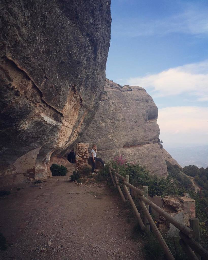 cat_testimo's tweet photo. #monserrat #monistroldemontserrat #descobreixcatalunya #catalonia #mountains #mountainscap… https://t.co/R5YUaQW9jS https://t.co/wlSkIcNM9a