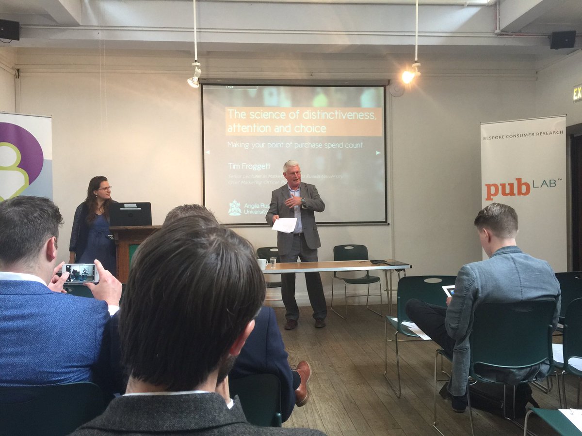 ontradeconsult's tweet image. #vmseminar Tim Froggett from Anglia Ruskin Uni speaking about the science of distinctiveness, attention and choice.