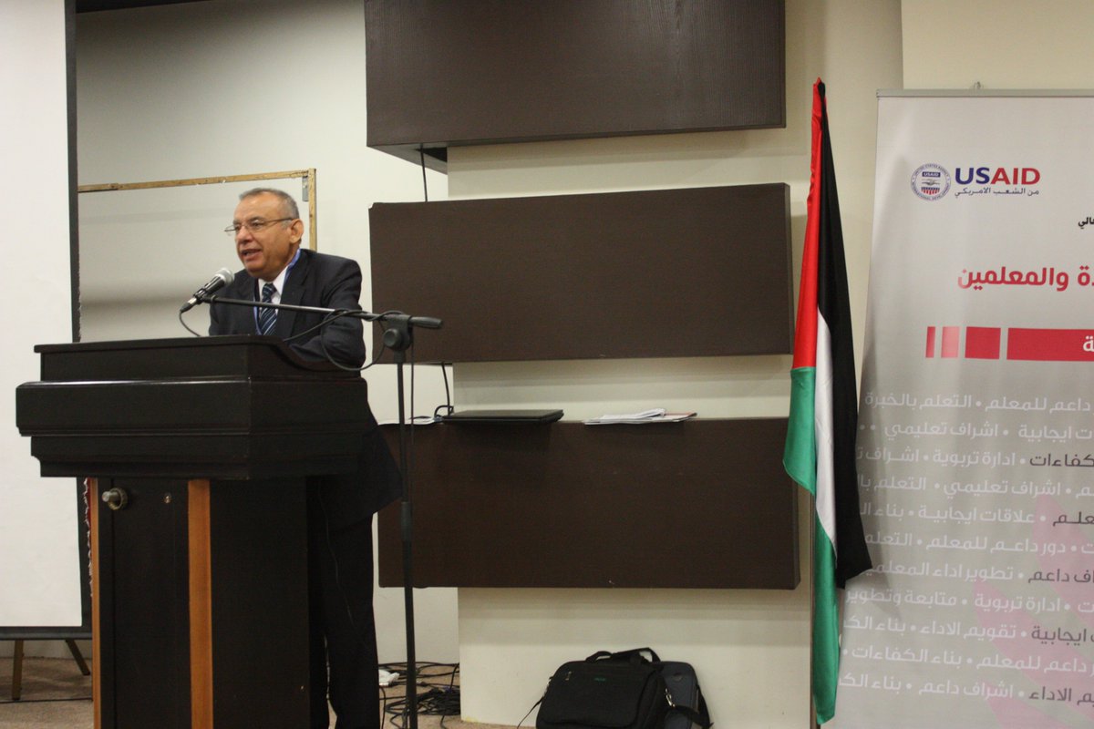 AMIDEAST_WBG's tweet photo. #LTD and MoEHE celebrate innovative educational initiatives in Ramallah and Al-Bireh @Dave_Harden https://t.co/klQoCw9xRc