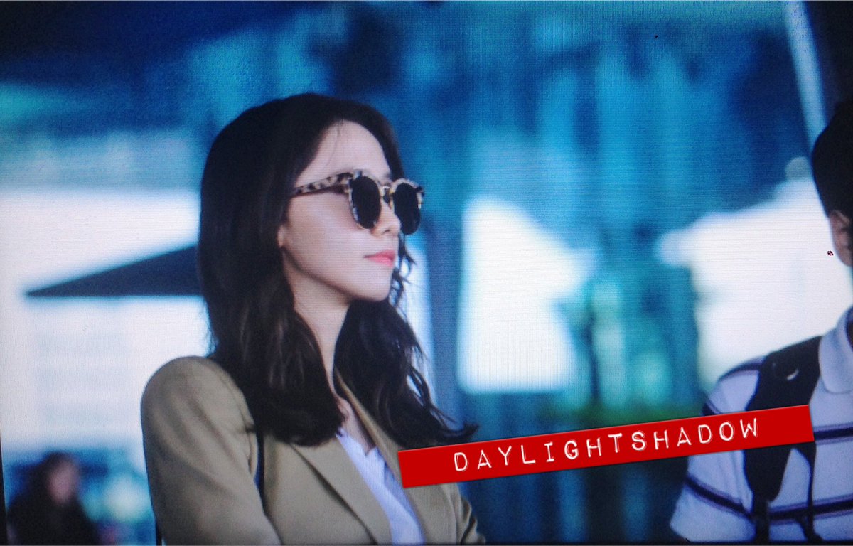 [PIC][19-05-2016]YoonA trở về Hàn Quốc vào trưa nay CizpQFgUoAAP06G