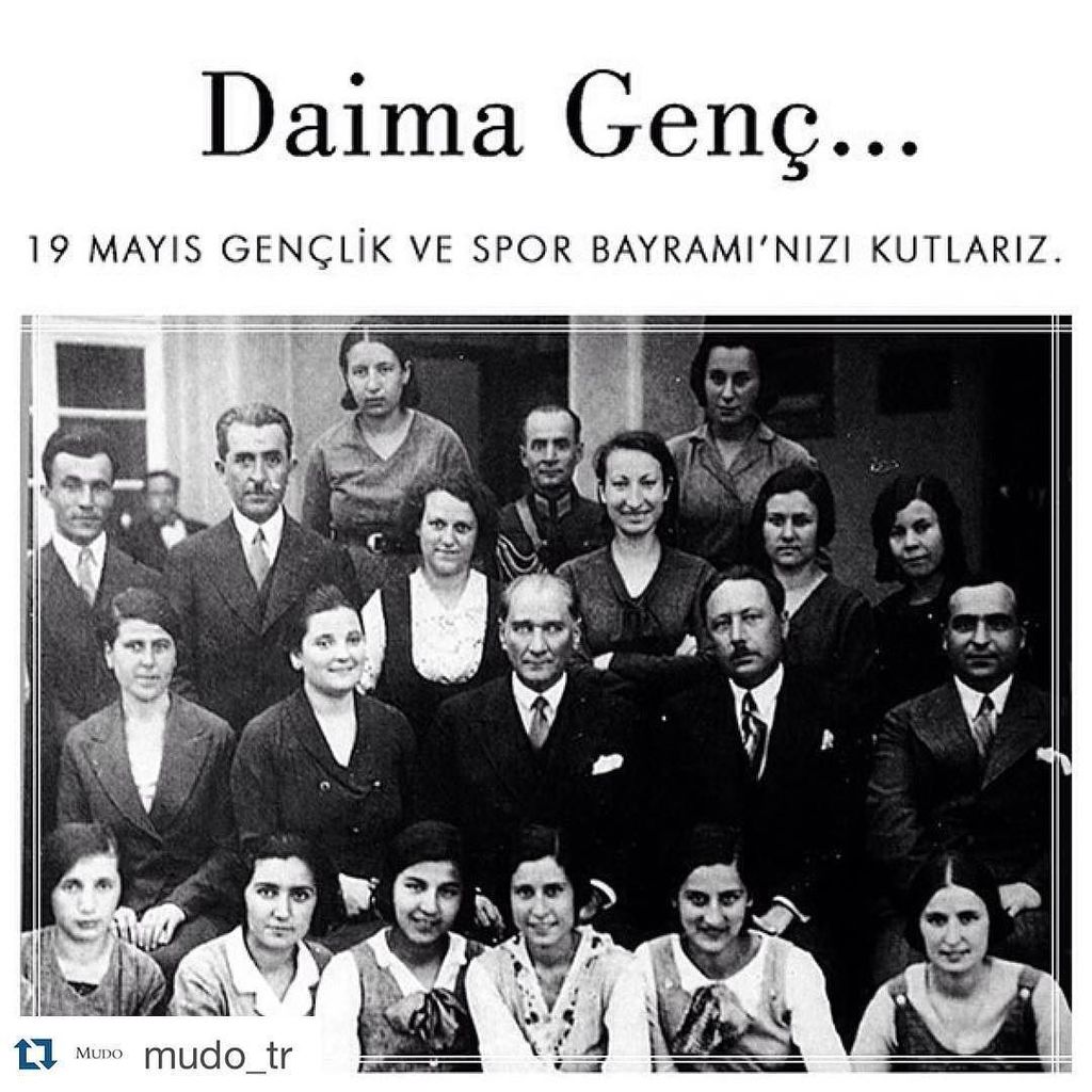 #Repost @mudo_tr
Daima Genç... 19 Mayıs Atatürk'ü Anma, Gençlik ve Spor Bayramı'mız Kutlu Olsun. #gençlikvesporbayr…