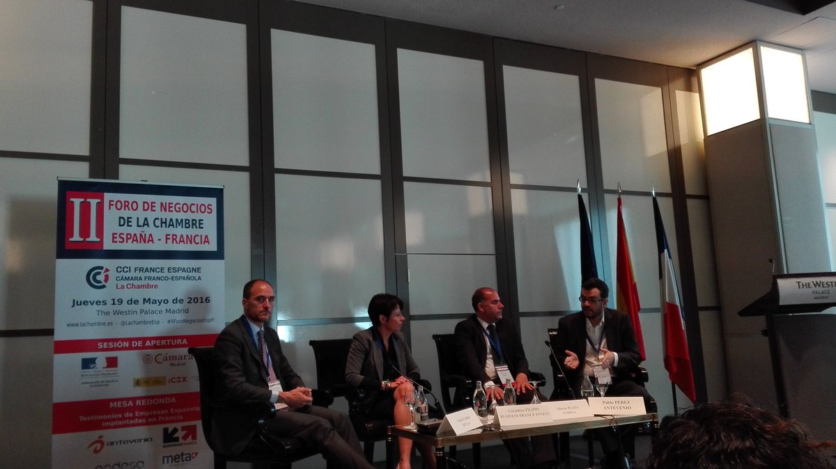 Laura Bourquin (@lauritasoledad) on Twitter photo Mesa redonda moderada por <a href="/gfilippiBF/">Geraldine Filippi</a> #españa #francia #negocio Mesa redonda moderada por <a href="/gfilippiBF/">Geraldine Filippi</a> #españa #francia #negocio