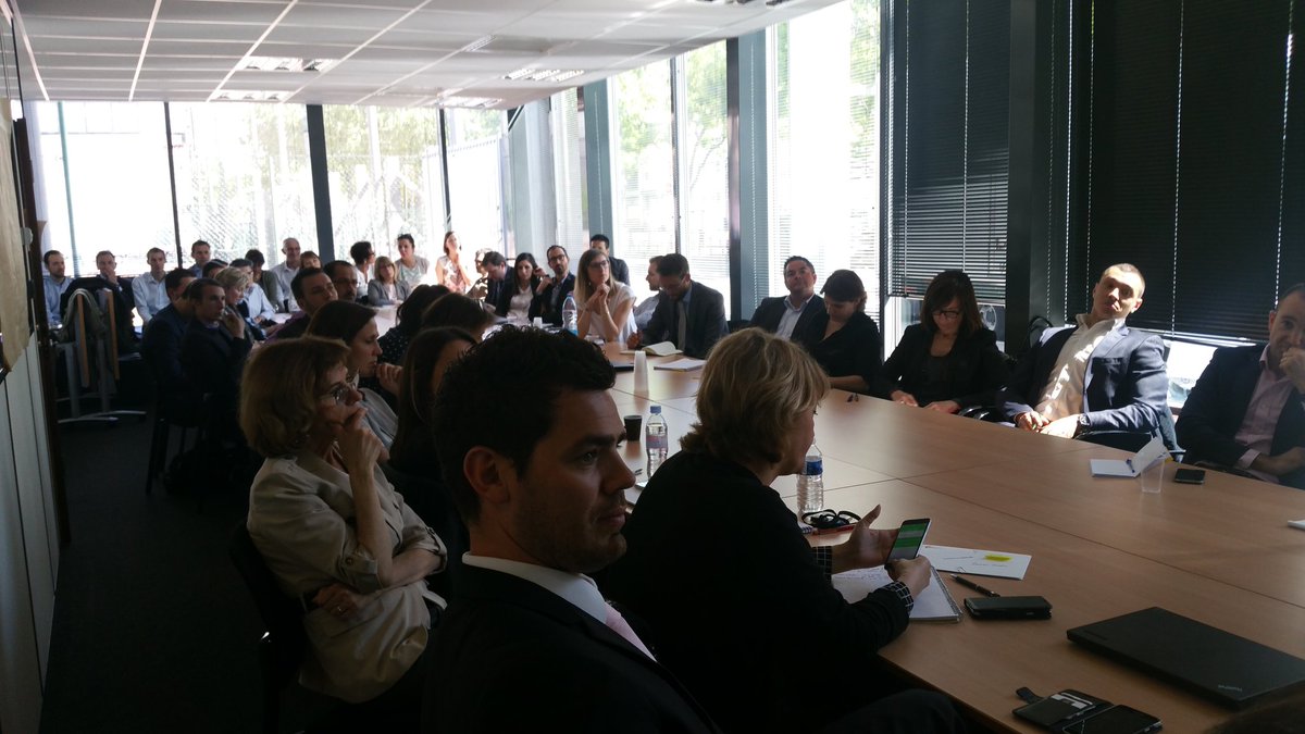 Pedro__Novo's tweet image. Avec Team @Bpifrance Rhône Alpes 1er Région France avec une balance commerciale &amp;gt; 0 #ExportPower #Hussards   Export