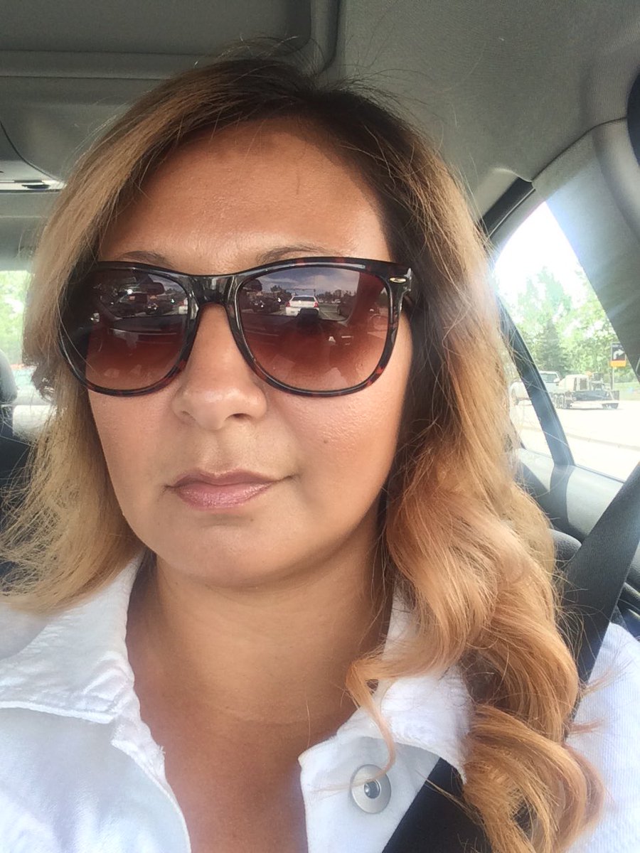 LadyMFry's tweet photo. They say blondes have more fun...I will let you know! #firsttimeblonde https://t.co/jOmbc8Go5x