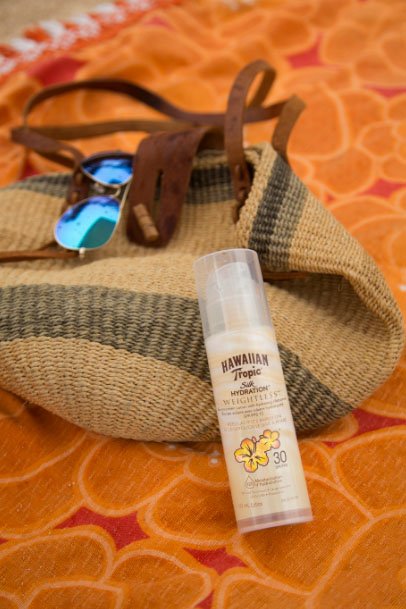 HTropic_CA's tweet photo. Headed to a music festival this month? Remember to pack your #HT sunscreen! #SunEssentials #SPF https://t.co/obLId5RYtC