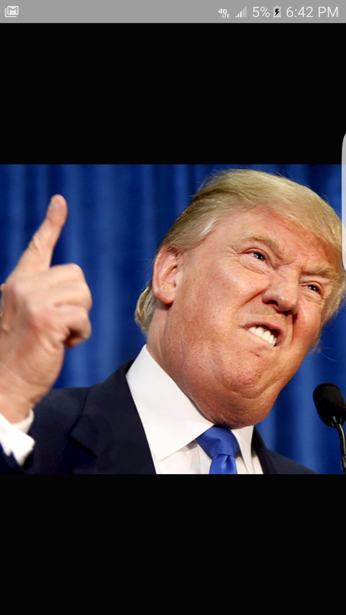 BluePatriotsWon's tweet photo. @Trump20never101 @realDenaldTrump ##NoRedButton4Trump #NoBriefcase4Trump https://t.co/CFzlOrD301