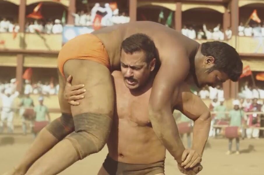 BeingsHS's tweet photo. RT@MusicIndiaTV Do U know in #Sultan @BeingSalmanKhan has carried real wrestlers whose weight is more than 120 kgs. https://t.co/Rhg7wiDg8s