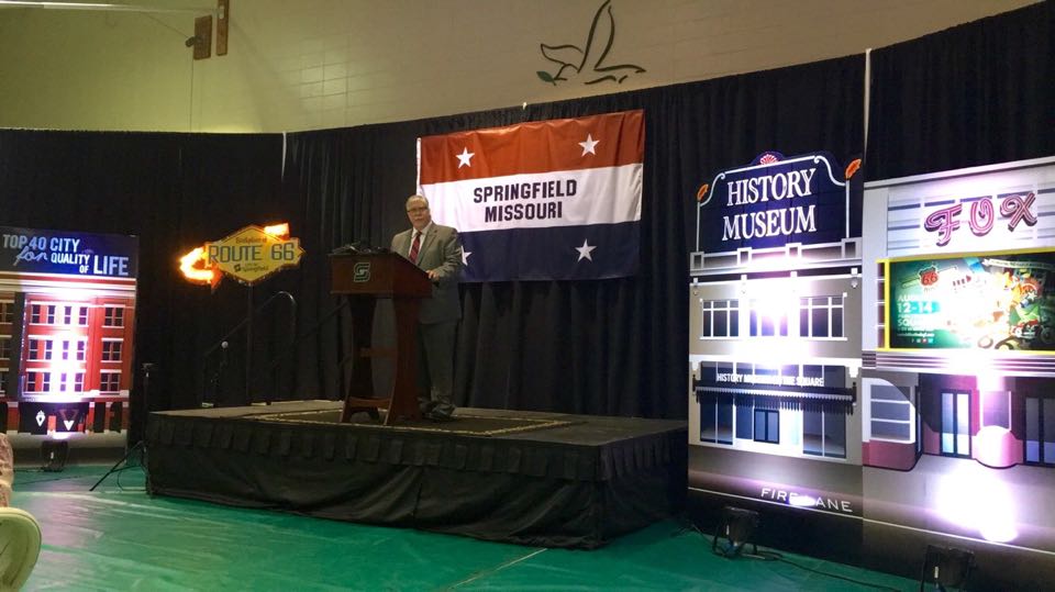 GoldMountainCom's tweet photo. Awesome #GoodMorningSGF #StateofSGF @arcoftheozarks with @bobstephens76 this morning!!! https://t.co/Em92SuJTLk