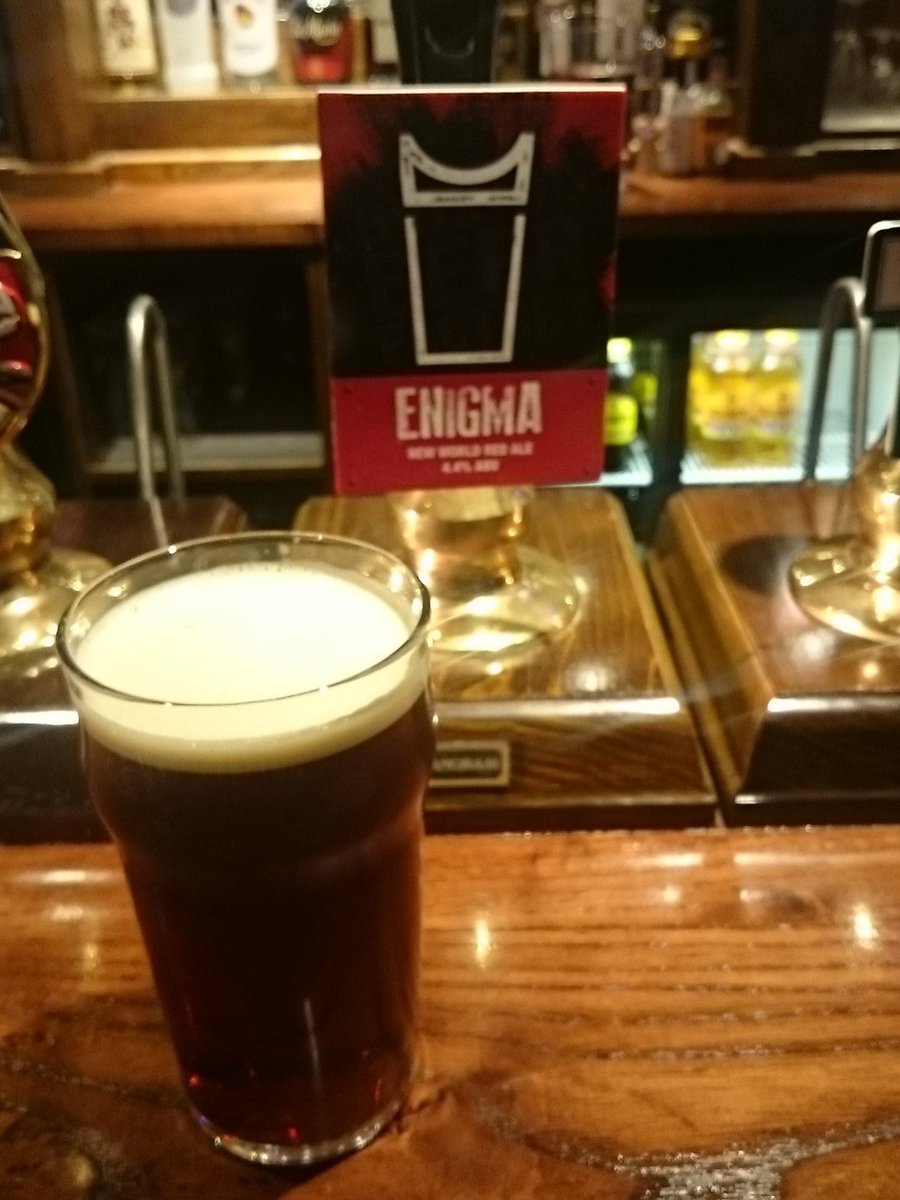 mrshepcom's tweet photo. Enjoying a @BrisBeerFactory #Enigma at the @Ebdonarms #BeerOClock. @stubob39 https://t.co/Tbe600qNRe