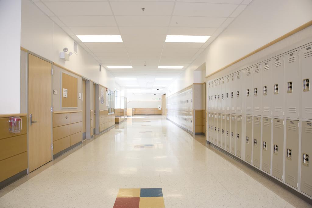 SunSentinel's tweet photo. Palm Beach County school district needs $1.2 billion for critical repairs, report finds https://t.co/PwQklRiRiL https://t.co/PwJ96csobE