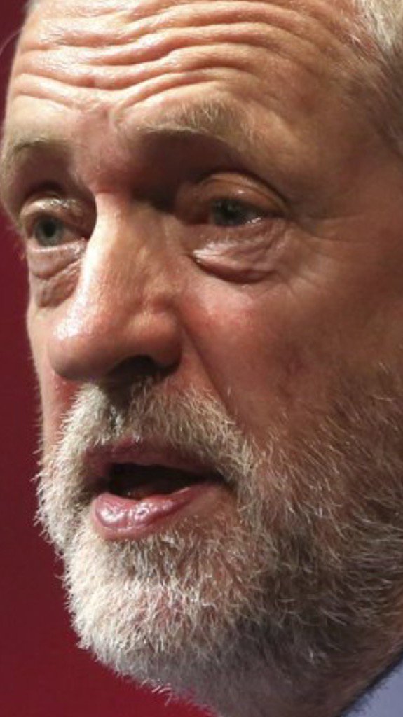 TheHirstComment's tweet image. Two words at the close of his big speech day. "Inconsequential and irrelevant". Never mind Jeremy. #Betteroffout