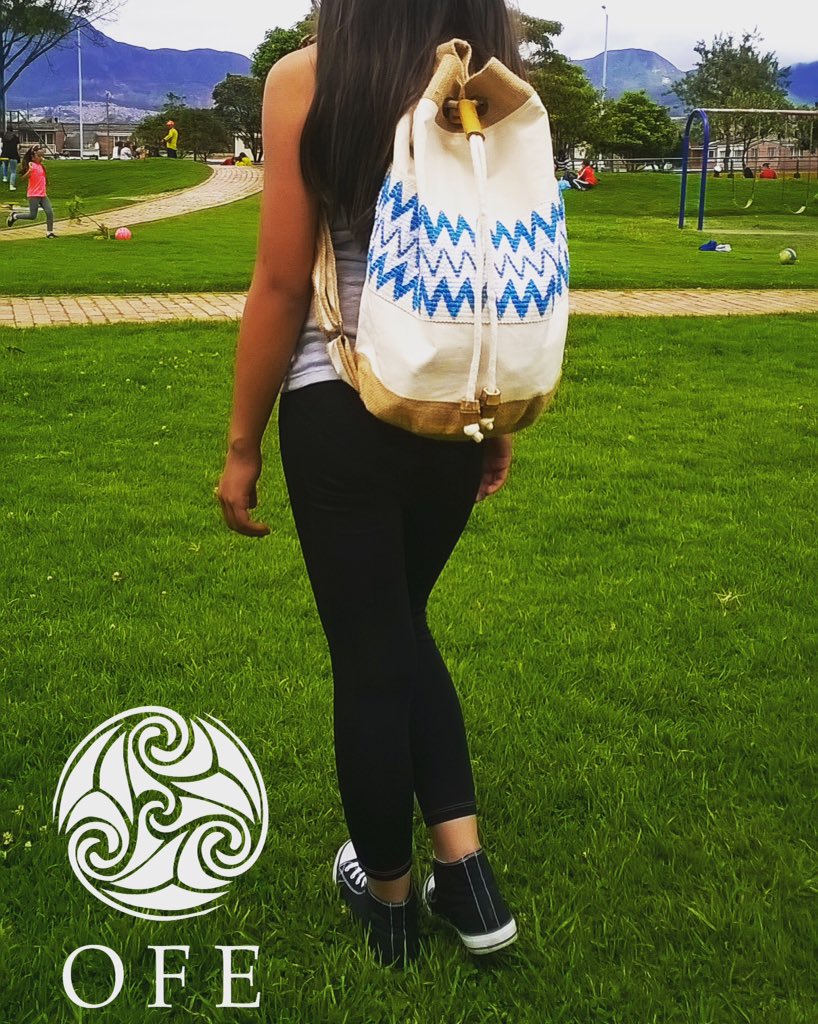 OfeUtyen's tweet photo. #ofe #ecologicaldesign! Teach childrens save the environment! 📚📖🍀💐 #ecobags #handmade #madeincolombia 🇨🇴 https://t.co/kuAaQyo6hA