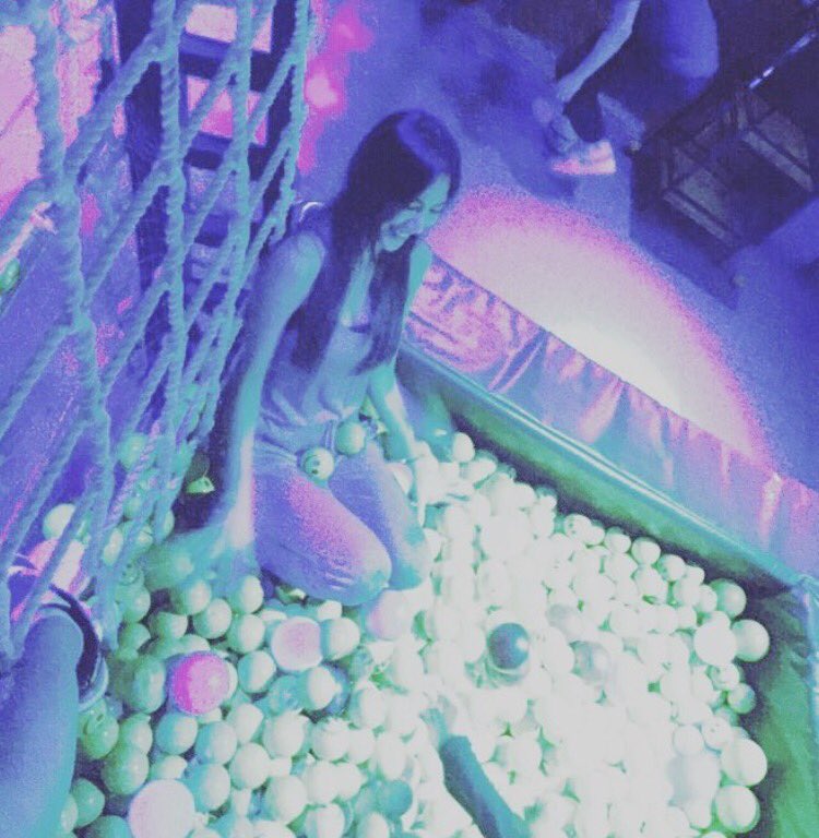 fyeahstellar's tweet image. [JEONYUL] 160602 #jejuisland #postperformance #playing