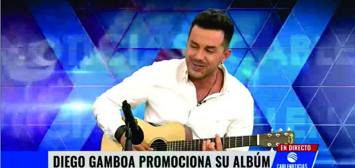 Nayona39's tweet photo. @DGamboaMusic Te vi amorch!! Siempre guapo mi barbón!! #MiParce #Colombia #Mexico #InexplicableTour #LoveYou :* https://t.co/8lkx800nx4