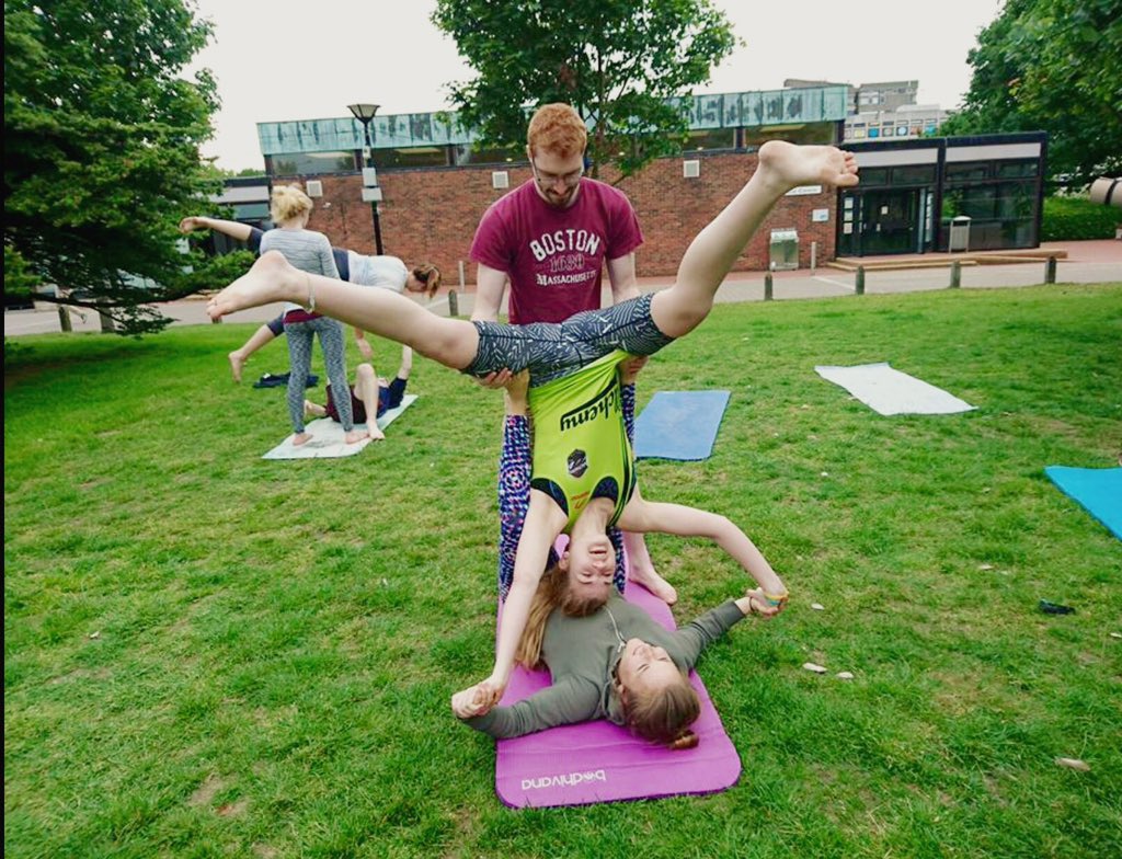 AmberDanksGT's tweet image. Tried #AcroYoga today! #SmoothRecovery #Swimming #Soon &amp;lt;3 I can't wait!! Xx