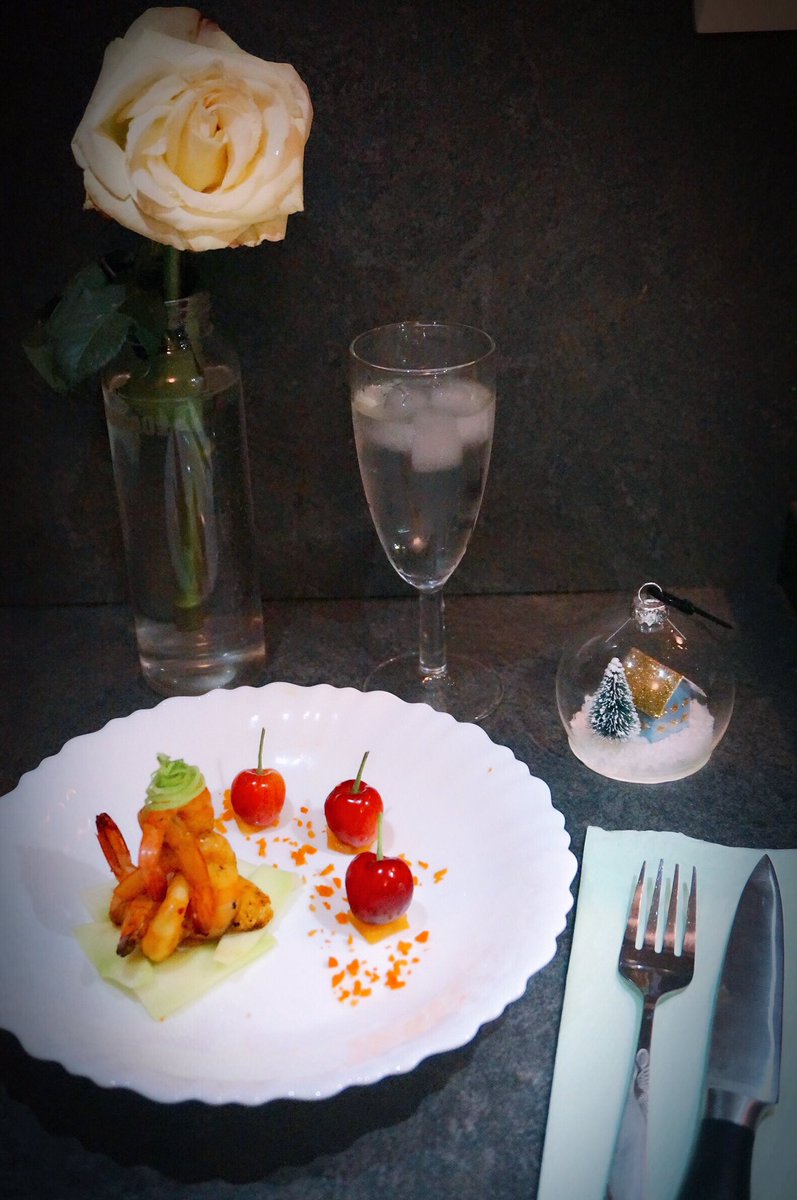 codea7904's tweet image. #Blessed #Lovelife #Oneperson #Newfferent #Meal #Crevette Un plat de 🍤crevette. Bon appétit ~