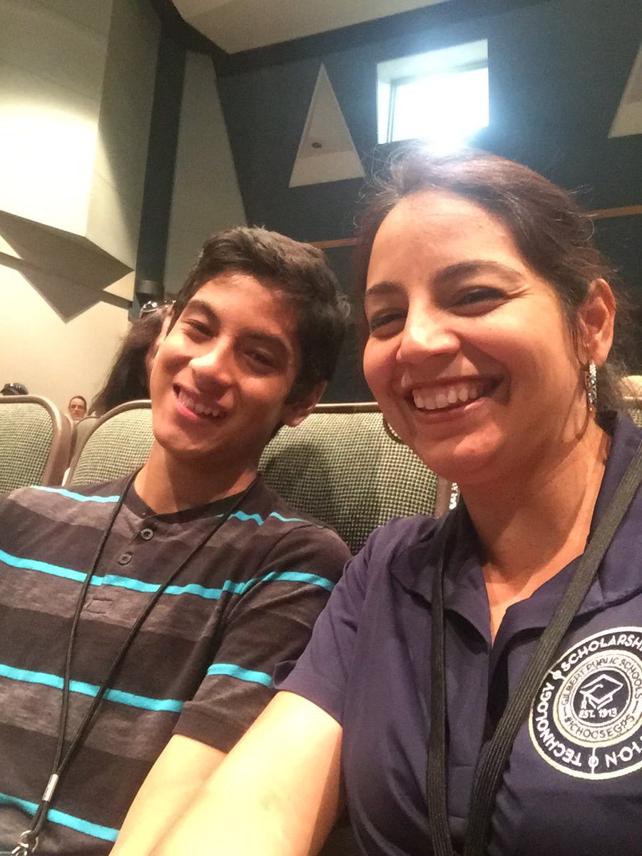 HJHSDean's tweet photo. Had a fabulous time co-presenting on @khanacademy with my son at #SETI2016 https://t.co/RpTYtbnKr8