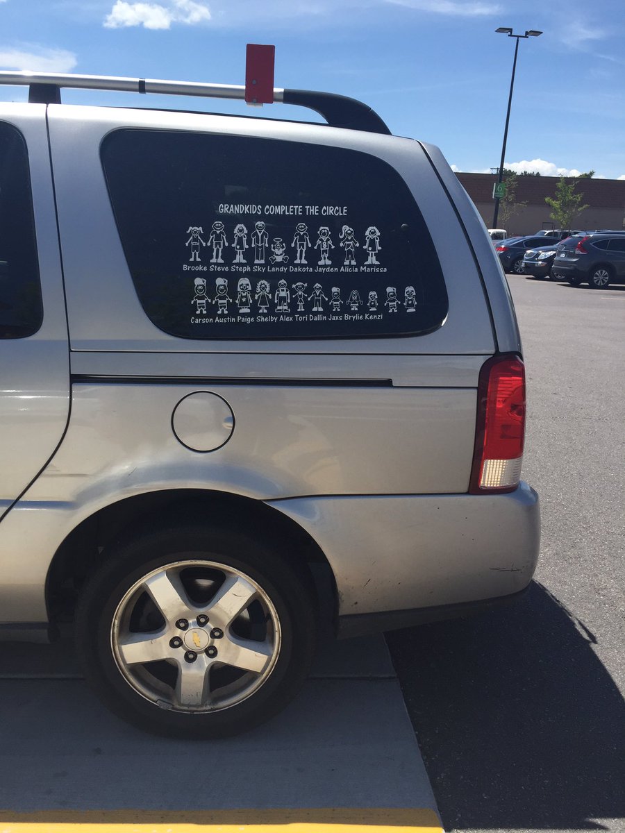 IneffableYogi's tweet photo. I'm definitely in Utah. #WheninUtah #UtahPopulation #MakeBabies #NoCondom https://t.co/4irvTAQt5Z