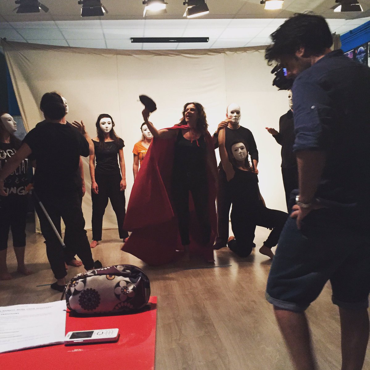 GraziellaStenta's tweet photo. #smolab #prove #regia #theater ....e si prova e si riprova https://t.co/5DKRbI7QgA