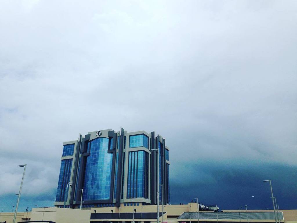 RigoMar0's tweet photo. #PlazaLasAmericas #life #sanjuan #rainyday https://t.co/8lgnyu0PYB