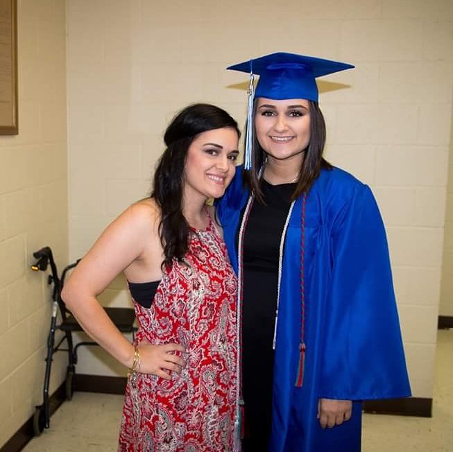 KaliPierce09's tweet photo. She did it! She is now a college freshman!@MMissildine https://t.co/NLcidllz1H