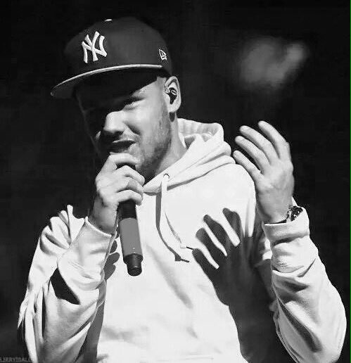 zixmparents's tweet photo. The worst thing that exists in life is to be ignored by the person you love most😭😭💔
I love so much
@Real_Liam_Payne💘 https://t.co/0XrBWsyEda