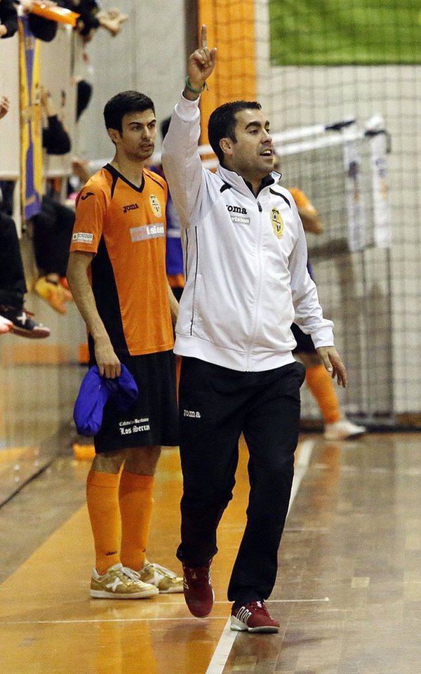 DeporteCLM's tweet photo. Finalistas entrenadores Tercera: 
@AndreuLinares9 (@Ciudaddetoledof)
#PremiosDeporteCLM https://t.co/cBAXVijwOk