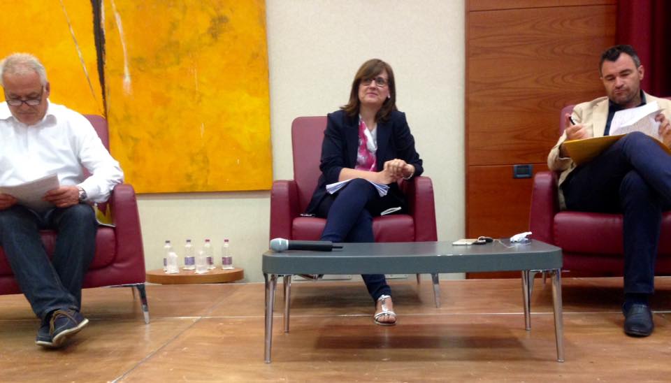 lellasindaca's tweet photo. Secondo confronto organizzato da Confartigianato, Confcommercio e Confindustria #avantitutta #lellasindaca https://t.co/4qxFUHs5BC
