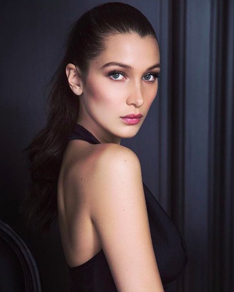 BuzzFeed's tweet image. Bella Hadid is the new face of Dior makeup bzfd.it/1TIwxE3
