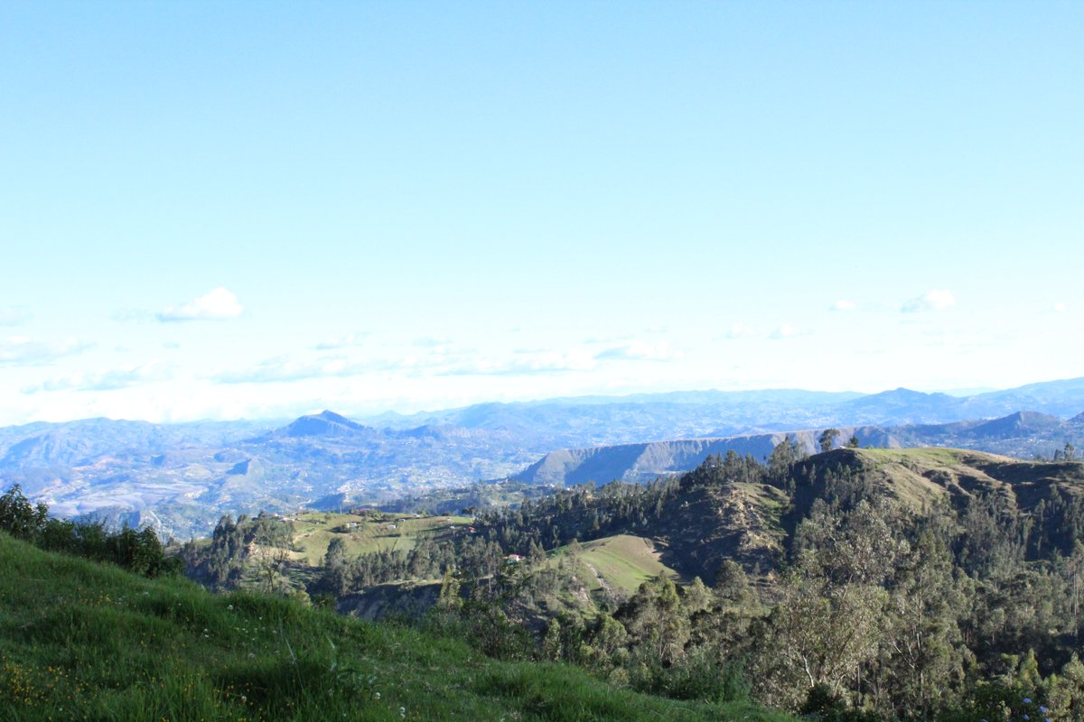 CESARCECAMP's tweet photo. Paisajes que el turista #Visita en #Azogues @FotoEcuador @ViajaPrimeroEC @TrenEcuador @inbuga #ecalada https://t.co/BABydSI6mf