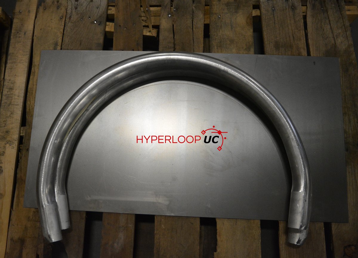HyperloopUC's tweet image. All set to start Welding. #hyperloopuc #uofcincy #tristatefabricators