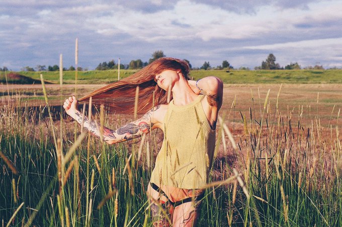 I'll be online tonight around 7pm pst! See y'all soon! https://t.co/OSEaiKan2p<a href="/tag/gloryholes"class="tags"><span>#gloryholes</span></a>