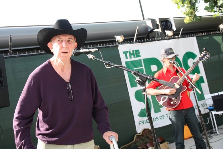 FoLARfrogspot's tweet photo. The #FrogSpot weekend round up equals fun, fun, fun! 🎸🎤🐸💃🏻 

Join us this weekend! https://t.co/MyYBx1dvbw