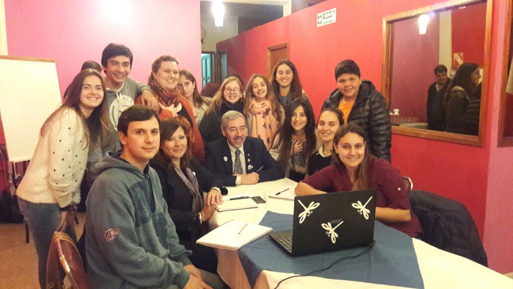 Interact_Lbye's tweet image. Nuestro club con el gobernador distrital. Muy felices de mostrar todo lo que fuimos creciendo a lo largo del periodo