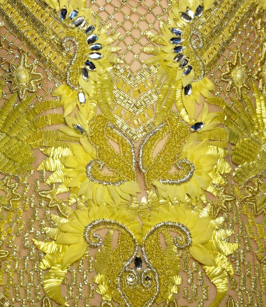JulienMacdonald's tweet photo. Perfect for summer, the meticulously curated ‘Look 19’ from the #JulienSS16 collection inc… https://t.co/SveTRWYLnI https://t.co/LME8iSCHkj