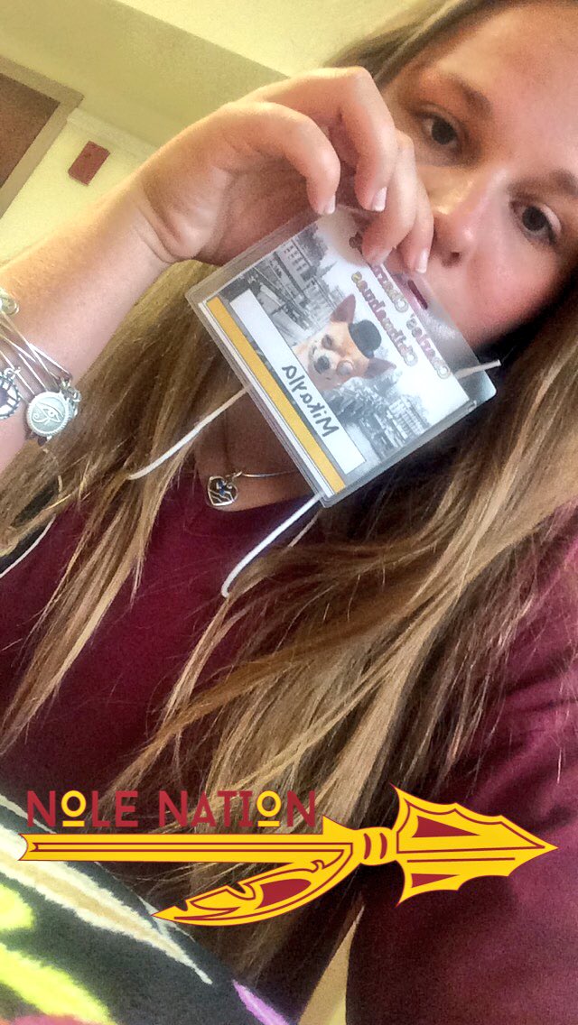 mikaylaow1's tweet photo. Not only am I a chihuahua, I am a charming chihuahua #FSUorientation β€οΈπ https://t.co/Ya4iFj4Hrk