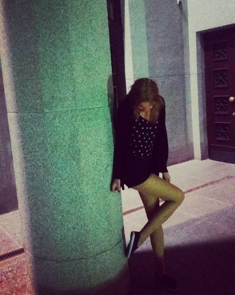 no sniiedzinsh - Впервые нравятся как выглядят мои длиные ноги на фото..#legs #longlegs #girls #relax #daugavpils 😌👍