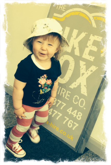 BikeBoxHireCo's tweet photo. Belle says if you haven't booked a BIKE BOX for Etape 2016 HURRY! Only 1 left! #bikeboxhireco #letapedutour #Henley https://t.co/MOPit9wgCG